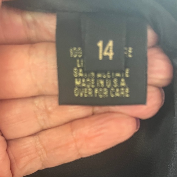 St. John Black Maxi Cashmere Coat Collection Sz 14 - Picture 10 of 11